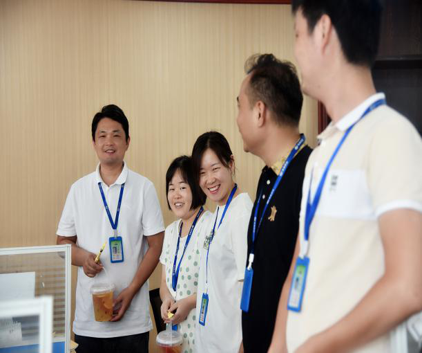雷火平台（中国）ios/安卓版/手机app下载工会开展“夏季送清凉”活动